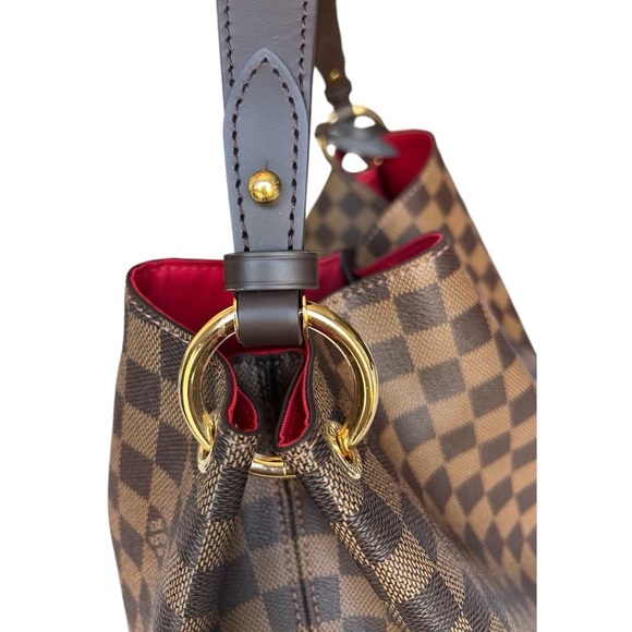 LV Graceful MM Hobo Tote - Picture 4 of 15